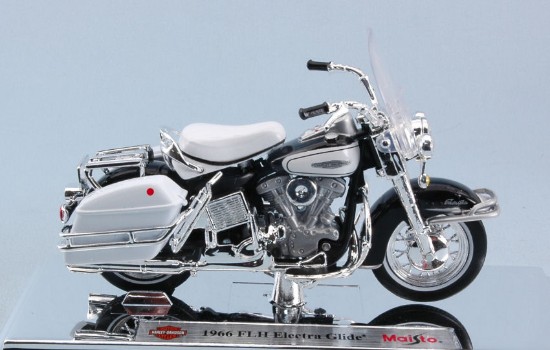 Immagine di HARLEY DAVIDSON 1966 FLH ELECTRA GLIDE WHITE 1:18
