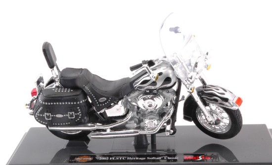 Immagine di HARLEY DAVIDSON 2002 FLSTC HERITAGE SOFTAIL CLASSIC SILVER/BLACK 1:18