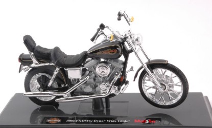 Immagine di HARLEY DAVIDSON 1997 FXDWG DYNA WIDE GLIDE BLACK 1:18