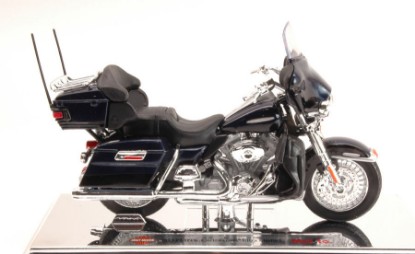 Immagine di HARLEY DAVIDSON 2013 FLHTK ELECTRA GLIDE ULTRA LIMITED 1:18