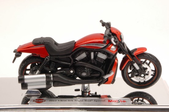 Immagine di HARLEY DAVIDSON 2012 VRSCDX NIGHT ROD SPECIAL MET.ORANGE 1:18