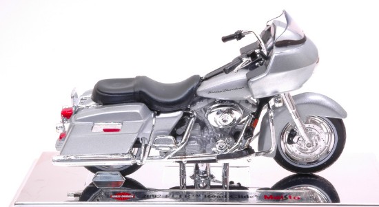 Immagine di HARLEY DAVIDSON 2002 FLTR ROAD GLIDE SILVER 1:18