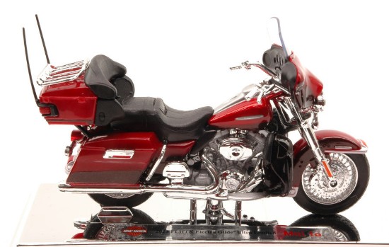 Immagine di HARLEY DAVIDSON FLHTK ELECTRA GLIDE ULTRA LIMITED 2013 RED 1:18