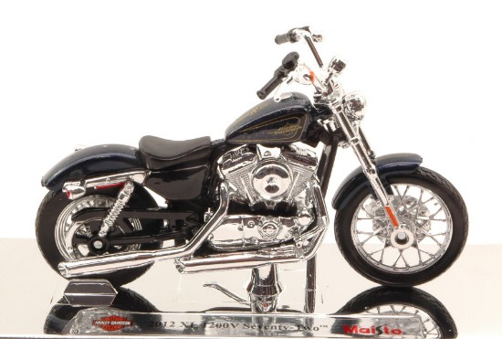 Immagine di HARLEY DAVIDSON XL 1200V SEVENTY TWO 2012 BLUE 1:18