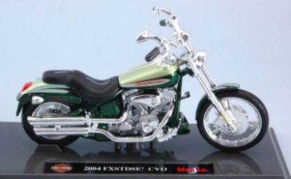 Immagine di HARLEY DAVIDSON FXSTDSE CVO 2004 METALLIC GREEN 1:18