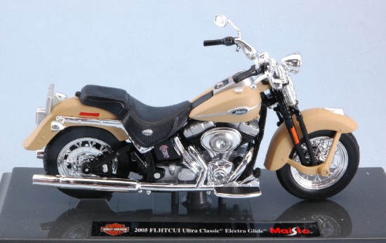 Immagine di HARLEY DAVIDSON FLHTCUI TRA CLASSIC ELECTRA GLIDE 2005 BEIGE 1:18