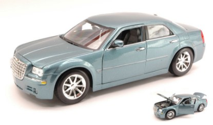 Immagine di CHRYSLER 300 C HEMI 2005 LIGHT METALLIC BLUE 1:18