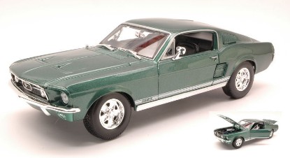 Immagine di FORD MUSTANG GTA FASTBACK 1967 METALLIC GREEN 1:18