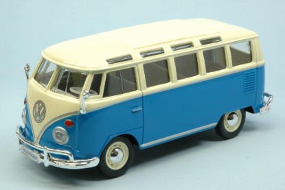 Immagine di VW T2 VAN SAMBA 1962 LIGHT BLUE W/WHITE ROOF 1:24