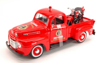 Immagine di FORD F-1 PICK UP 1948 + HARLEY DAVIDSON 1936 EL KNUCKLEHEAD 1:24