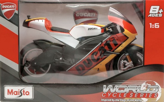 Immagine di DUCATI DESMOSEDICI YELLOW 1:6