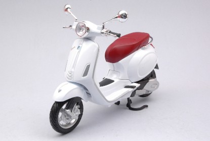 Immagine di VESPA PRIMAVERA 150 WHITE 1:12