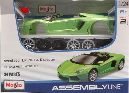 Immagine di LAMBORGHINI AVENTADOR LP700-4 ROADSTER KIT 1:24