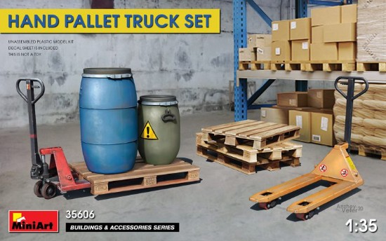 Immagine di HAND PALLET TRUCK SET KIT 1:35