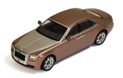 Immagine di ROLLS ROYCE GHOST 2010 PALROSE & SILVER 1:43