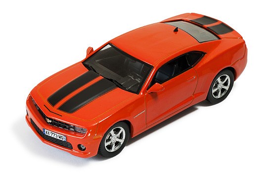 Immagine di CHEVROLET CAMARO 2012 METALLIC ORANGE WITH BLACK STRIPES 1:43