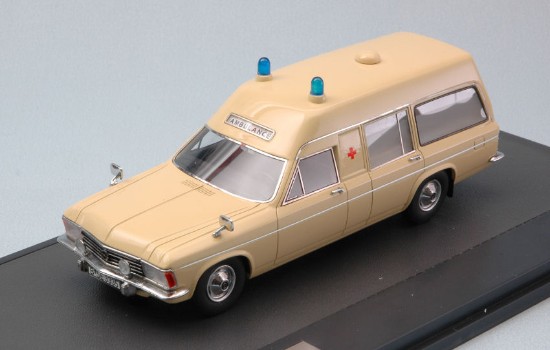 Immagine di OPEL ADMIRAL B LWB MIESEN AMBULANCE 1970 1:43



