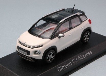 Immagine di CITROEN C3 AIRCROSS 2017 PEARL WHITE & SILVER DECO/BLACK ROOF 1:43