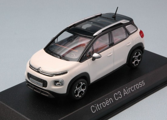 Immagine di CITROEN C3 AIRCROSS 2017 PEARL WHITE & SILVER DECO/BLACK ROOF 1:43