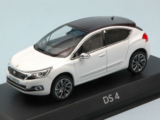 Immagine di CITROEN DS 4 2015 PEARL WHITE W/BLACK ROOF 1:43