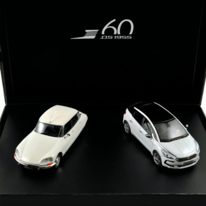 Immagine di COFFRET CITROEN DS 23 PALLAS 1973 + DS 5 2015 WHITE VERSION 1:43