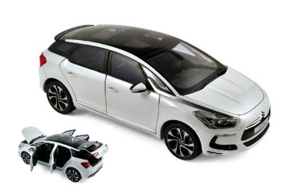 Immagine di CITROEN DS 5 2011 PEARL WHITE 1:18