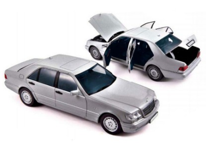 Immagine di MERCEDES S600 1997 PEARL LIGHT GREY 1:18
