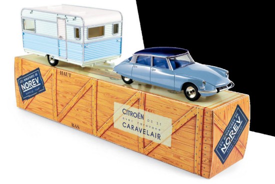 Immagine di CITROEN DS 21 & CARAVANE BLEU MONTE CARLO & BLEU D ORIENT 1:43


