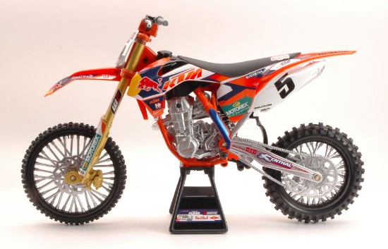 Immagine di KTM 450 SX-F RED BULL N.5 2nd SUPERCROSS 2014 R.DUNGEY 1:6