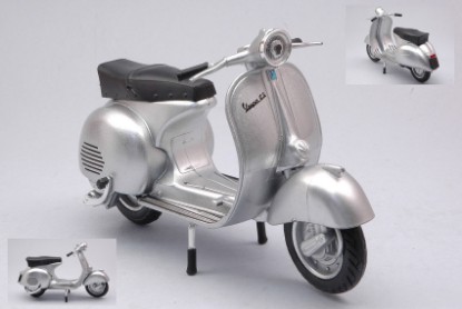 Immagine di VESPONE VESPA 150 GS 1956 SILVER 1:12