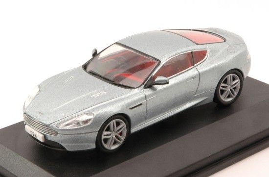Immagine di ASTON MARTIN DB9 2004 SILVER 1:43