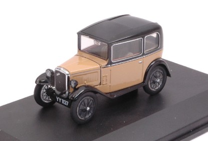 Immagine di AUSTIN SEVEN RN SALOON BEIGE/BLACK 1:43