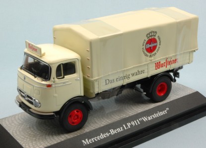 Immagine di MERCEDES LP911 "WARSTEINER" TRUCK WITH REMOVABLE COVER 1:43