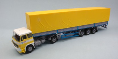 Immagine di LIAZ 100 PIANALE YELLOW/BLUE 1:43