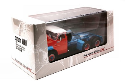 Immagine di TATRA T148 ORANGE/BLUE 1:43