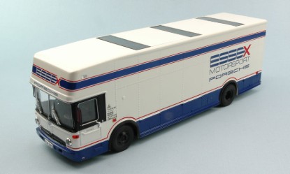 Immagine di MERCEDES O 317 ESSEX MOTOR SPORT PORSCHE RACE TRANSPORTER 1:43