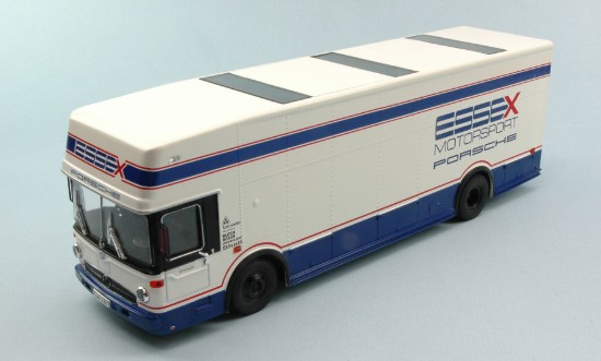 Immagine di MERCEDES O 317 ESSEX MOTOR SPORT PORSCHE RACE TRANSPORTER 1:43