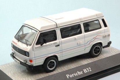 Immagine di VW T3 PORSCHE B32 CAMPING DECORATED CARRERA CUP 1:43