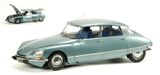 Immagine di CITROEN DS 21 1970 METALLIC LIGHT BLUE 1:8