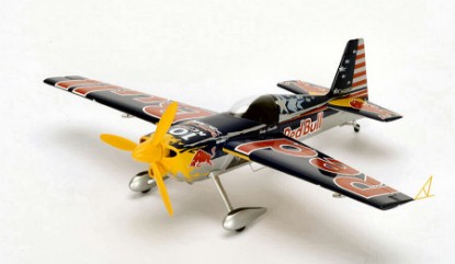 Immagine di RED BULL AIR RACE - ZIVKO EDGE 540
TEAM KIRBY CHAMBLISS 1:43