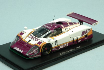 Immagine di JAGUAR XJR9 N.1 DNF LM 1988 M.BRUNDLE-J.NIELSEN 1:43


