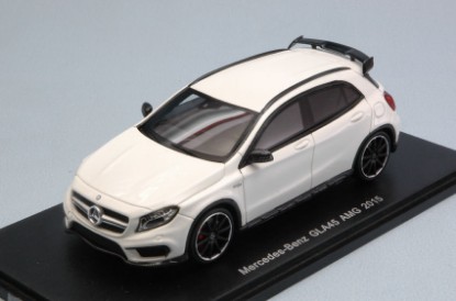 Immagine di MERCEDES AMG GLA 45 2016 CIRRUS WHITE 1:43