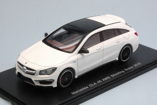 Immagine di MERCEDES AMG CLA 45 SHOOTING BRAKE 2016 WHITE 1:43