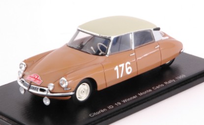 Immagine di CITROEN ID 19 N.176 WINNER MONTE CARLO 1959 P.COLTELLONI-P.ALEXANDRE
