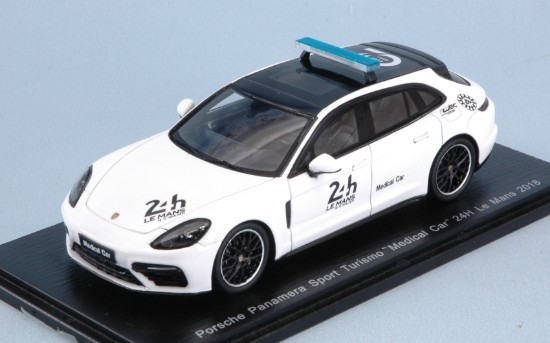 Immagine di PORSCHE PANAMERA SPORT TURISMO "MEDICAL CAR" 24 H LM 2018 1:43