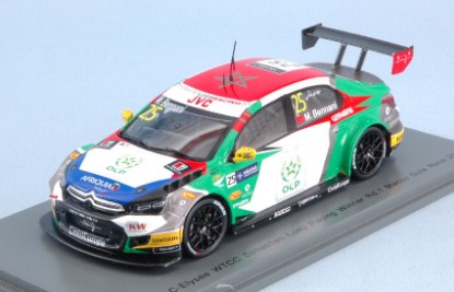 Immagine di CITROEN C-ELYSEE WTCC N.25 WINNER Rd.1 MACAU GUIA RACE 2017 M.BENNANI
