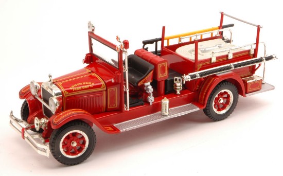 Immagine di STUDEBAKER FIRE TRUCK 1928 (SOUTH BEND FIRE DEPARTEMENT) 1:50