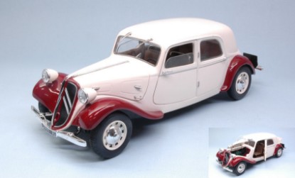 Immagine di CITROEN TRACTION 11CV 1938 CREAM/BROWN 1:18