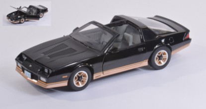 Immagine di CHEVROLET CAMARO Z28 1985 BLACK 1:18