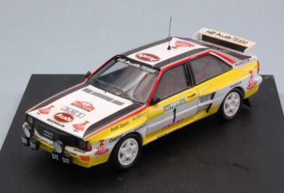 Immagine di AUDI QUATTRO N.1 WINNER PORTUGAL 1983 H.MIKKOLA-A.HERTZ 1:43